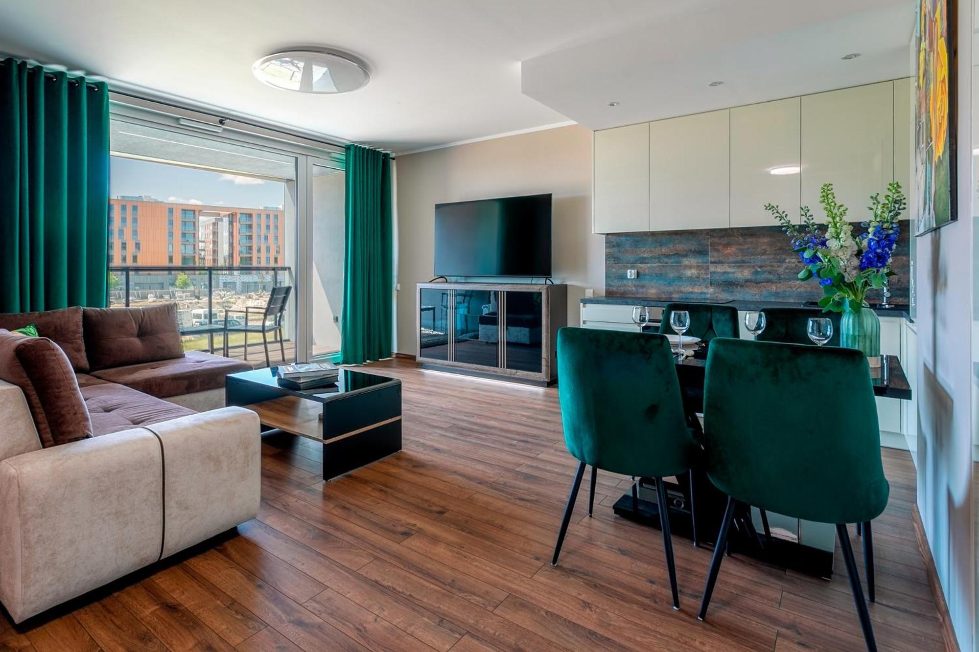 Blue Mandarin - Chlebova Apartment